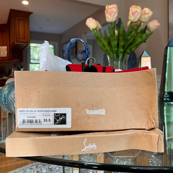 Christian Louboutin booties/heels size 35.5 - Picture 7 of 11